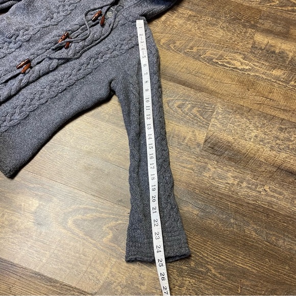 Vintage Banana Republic Sweater Womens Small Gray Cardigan Wool Hooded Flare - Picture 6 of 8